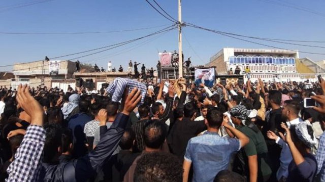 اعتراضات گسترده در الاحواز نسبت به قتل حسین حیدری شاعر ملی عرب