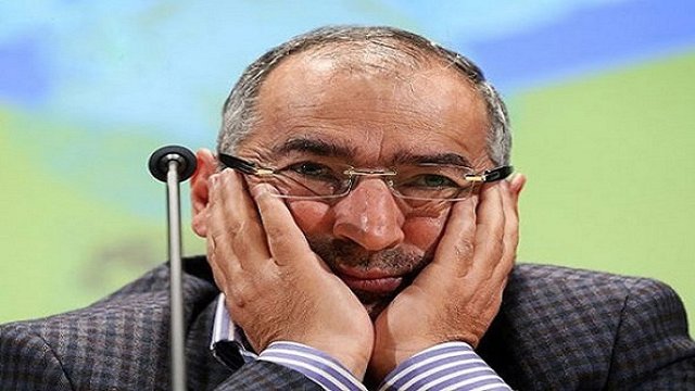 صادق زیباکلام: طلبکاری ایرانیان از همه/ ما ایرانیان نژادپرستیم