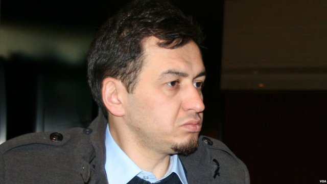 مصاحبه مجید جوادی (آراز) با بخش ترکی آزربایجانی صدای آمریکا