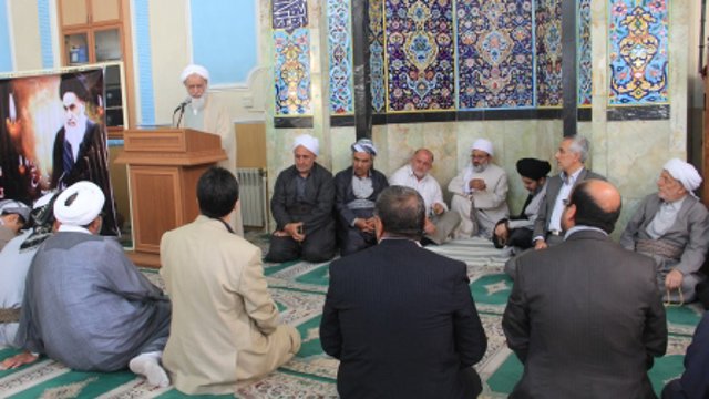 عملیات مخفی ماموران اطلاعاتی و کشف سلاح و بازداشت امام جمعه اقلیت کرد در اورمیه