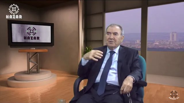 بیلیم آدامی سایین جمیل حسنلی ایله سویله شی