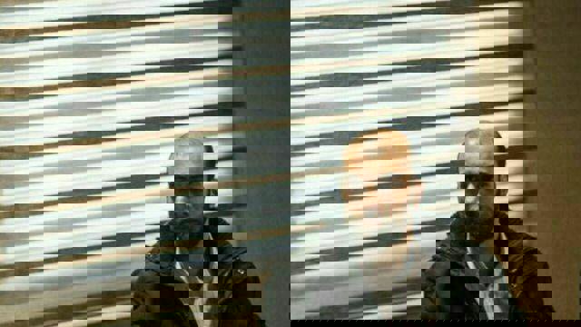 محکومیت روزبه پیری به دلیل طلاع رسانی وضعیت برادرش پس از شکنجه در اطلاعات