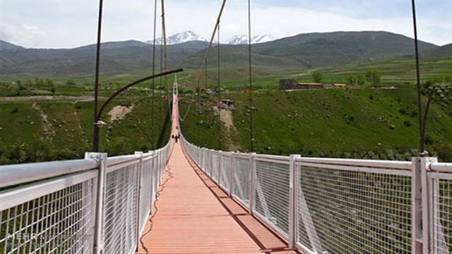 خودکشی زن جوان از پل معلق مشگین‌شهر