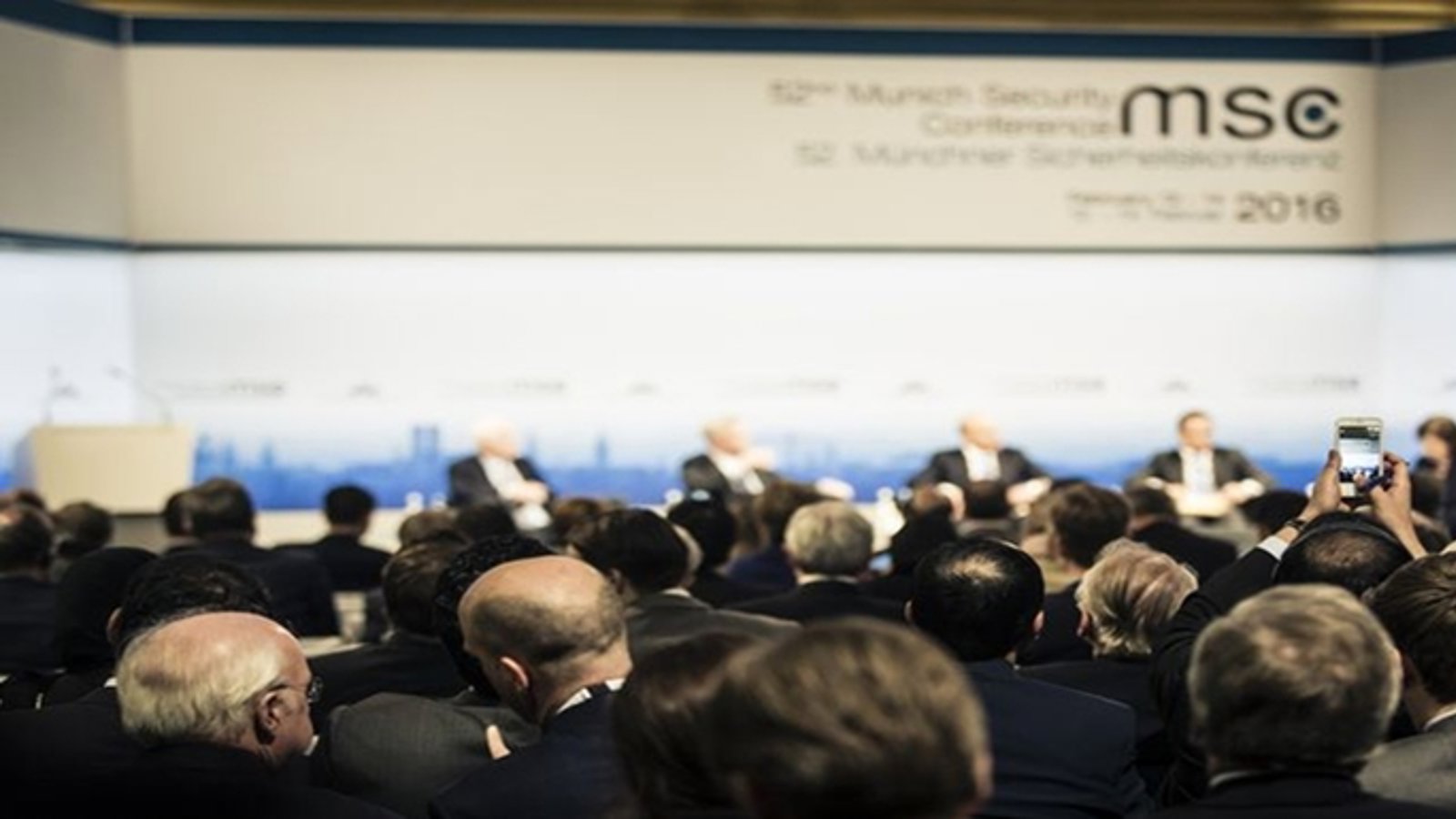 کنفرانس مونیخ و اظهارنظرهای نمایندگان مختلف