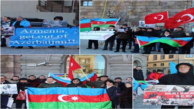 محکومیت قتل عام خوجالی در مقابل مجلس سوئد (تصاویر)