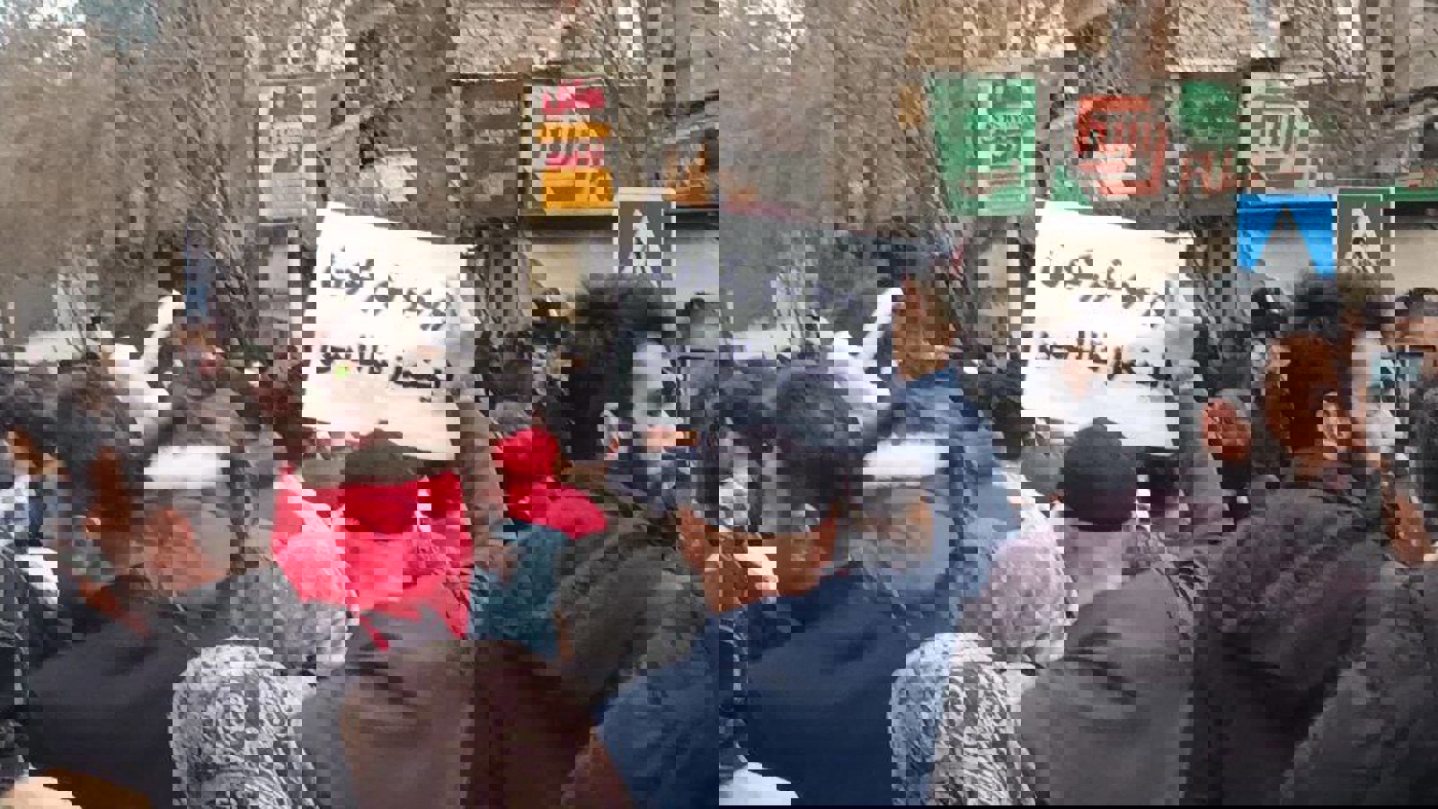 یامان گونلرده خالقی‌نین یانیندا دوران هر کس اونودولماییر ...