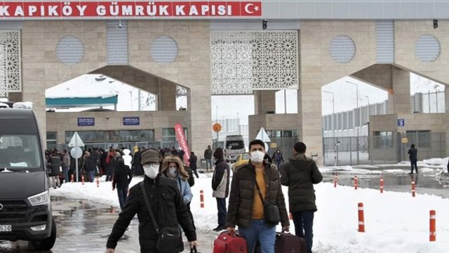 گذرگاه مرزی بازرگان-گوربولاغ بین ایران و ترکیه باز شد