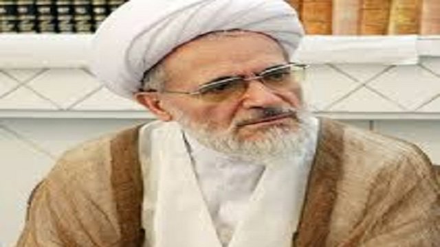 آیت الله بیات زنجانی:  دولت حسن روحانی مانع سخت گیری ‌در داخل ایران شود