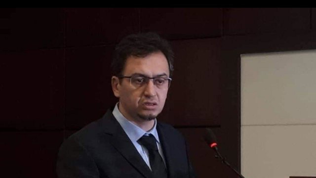 گونئی آزربایجان میلی قیامی ۱۳۸۵ خرداد کنفرانسیندا سایین مجید جوادی‌نین چیخیشی + سس