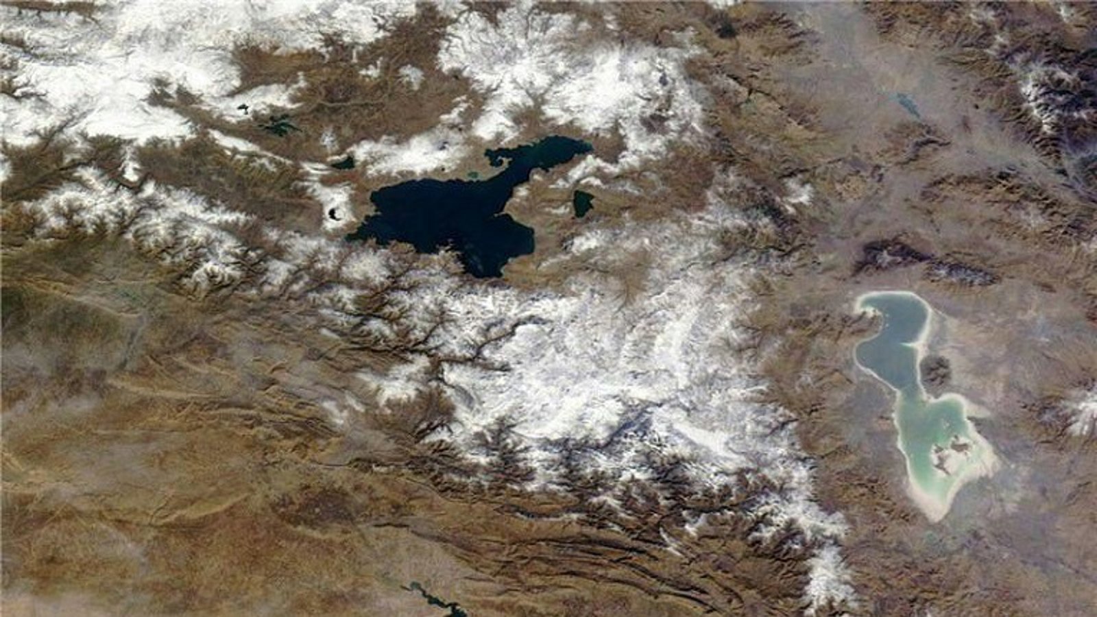 خطرسونامی نمک بیخ گوش شهرهای همجوار با اورمیه