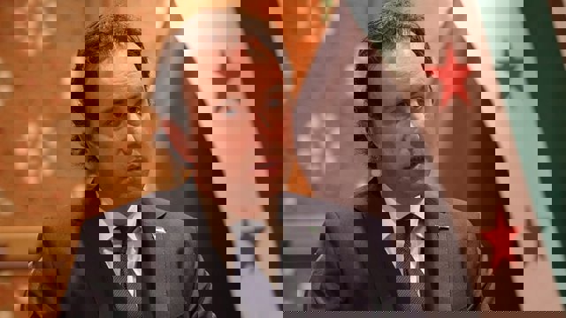 خالد خواجه می‌گوید که ایران برای فشار بر تورکیه ، تورکمان‌ها را نسل کشی کرد