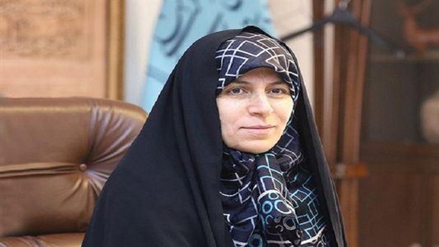 اعتراض سازمان میراث فرهنگی به دفن شهدا در محوطه پاسارگاد و سکوت در قبال تخریب ارگ تبریز