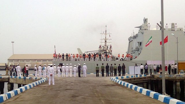 ۲ ناو رزمی روسیه در سواحل گیلان پهلو گرفتند