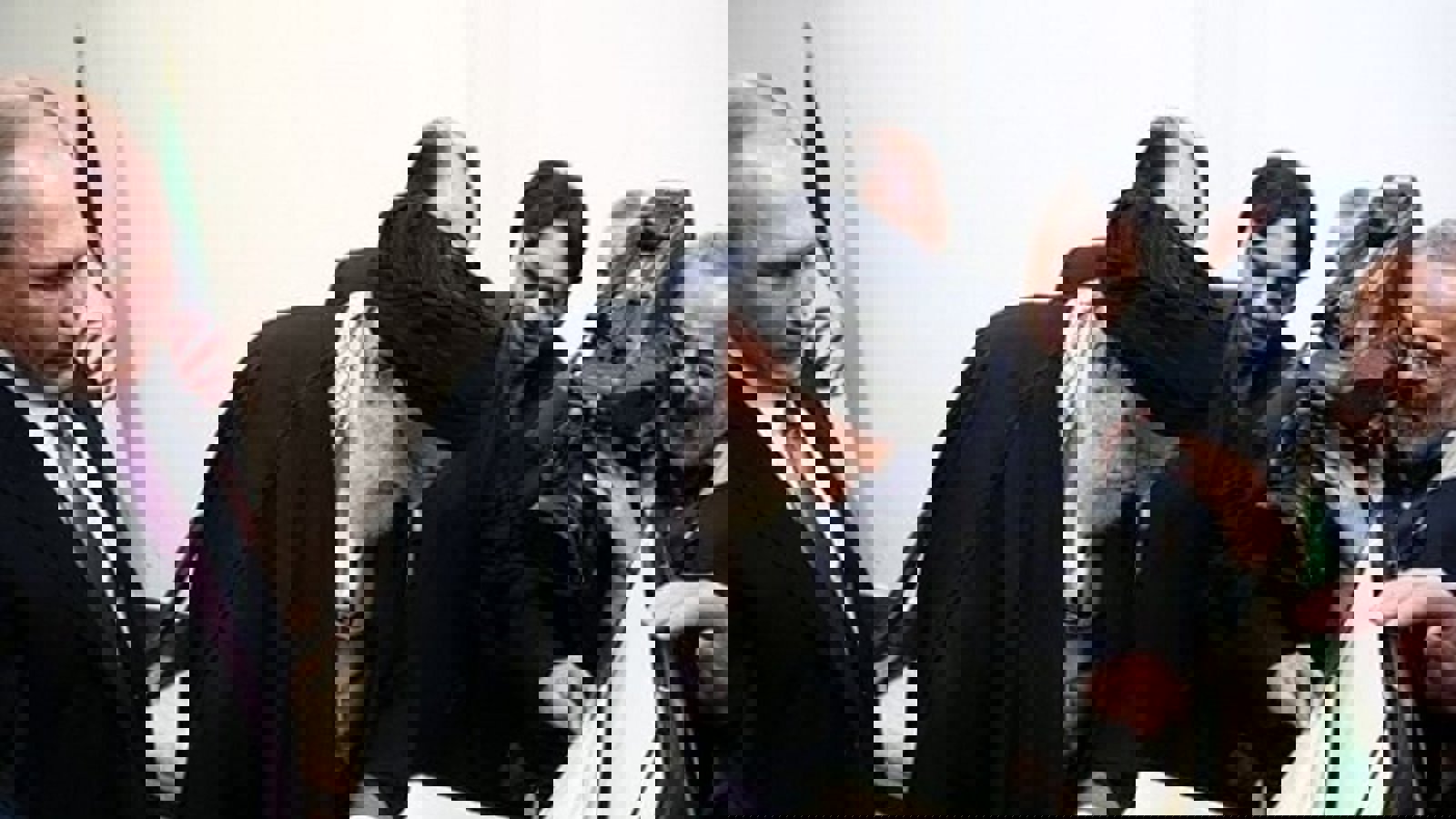 قرآن اهدائی پوتین به خامنه ای تقلبی از آب در آمد