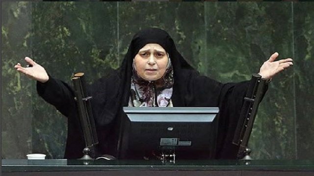 پروانه سلحشوری ارکان نظام را به باد انتقاد گرفت + صوت سخنرانی
