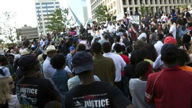 کشته شدن ۴  مامور پلیس در تظاهرات ضد خشونت پلیس در آمریکا