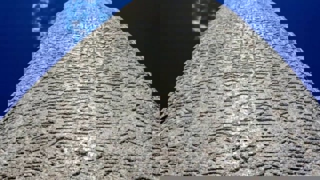 آیا تورکی زبانی محلی است؟