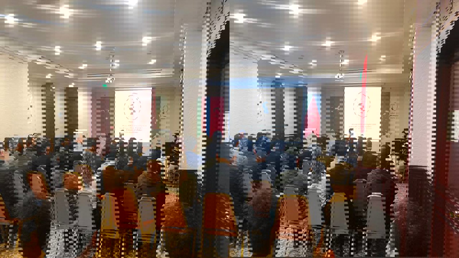 نشست هفدهمین سالگرد اعلام موجودیت تشکیلات مقاومت ملی آزربایجان در استانبول برگزار شد