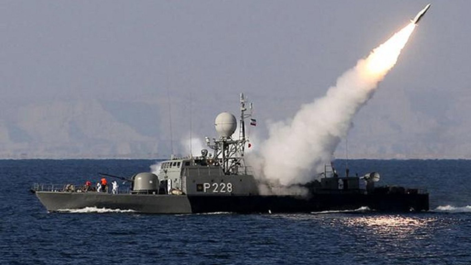 ایران دو جت جنگی آمریکا در خلیج را تهدید به سقوط کرد