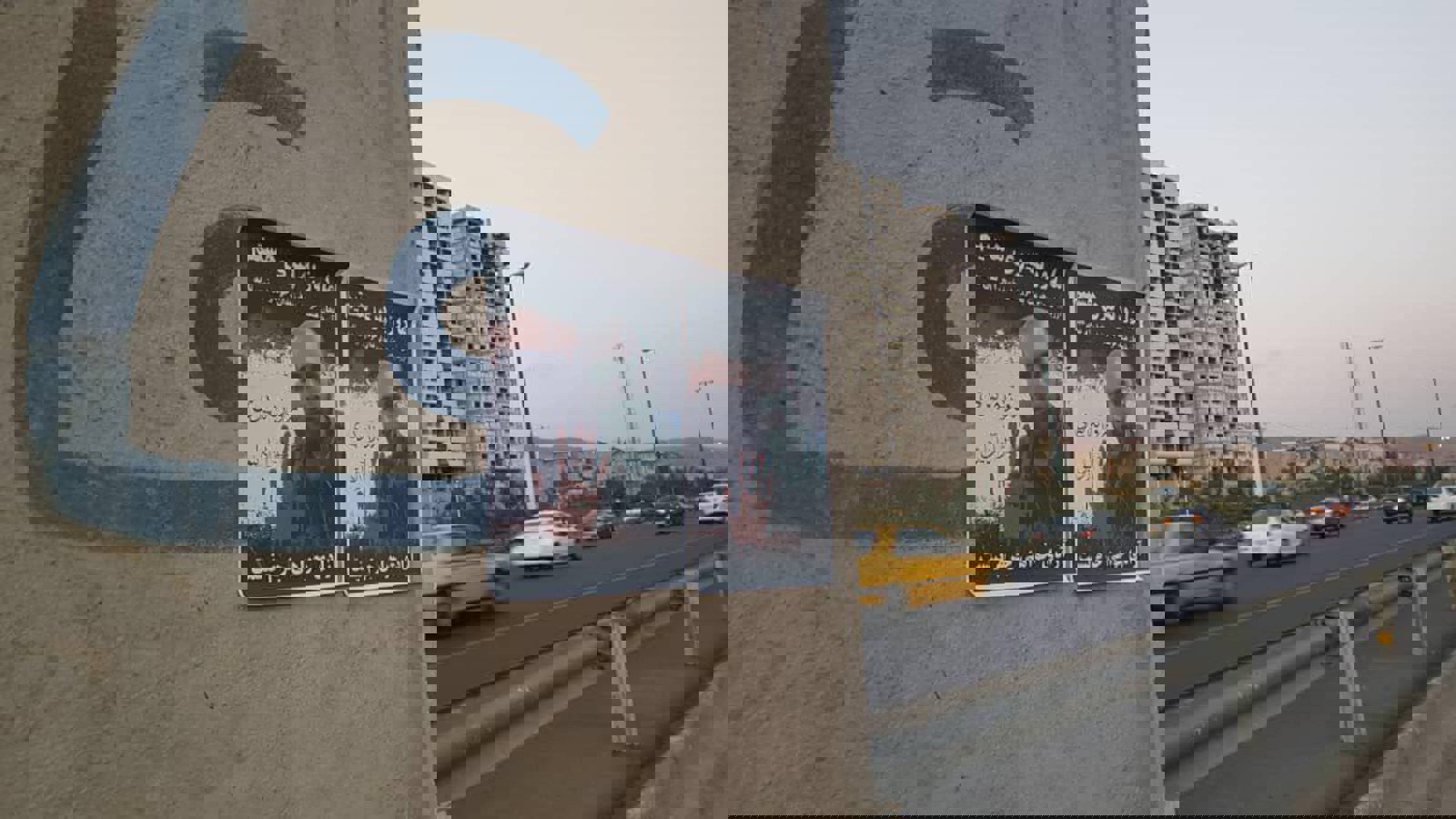 توزیع گسترده پوسترهای اعتراضی در شهر تبریز؛ "آذربایجان هتک حرمت به فرزندان خود را بر نمی تابد"