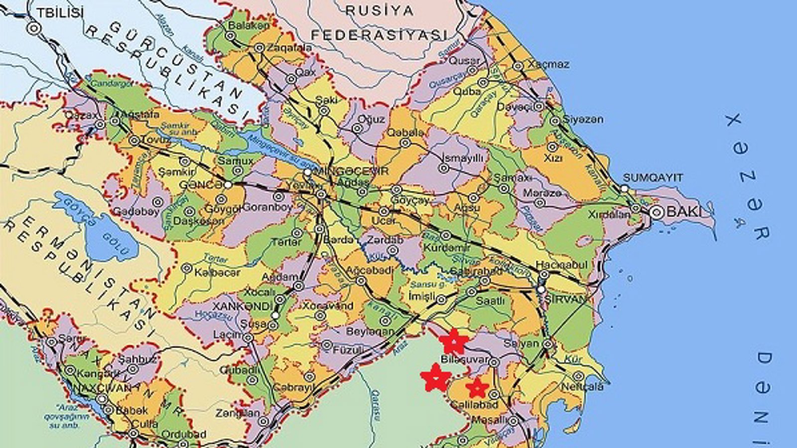 زلزله ۴٫۹ ریشتری بخشهایی از آزربایجان شمالی و جنوبی را لرزاند