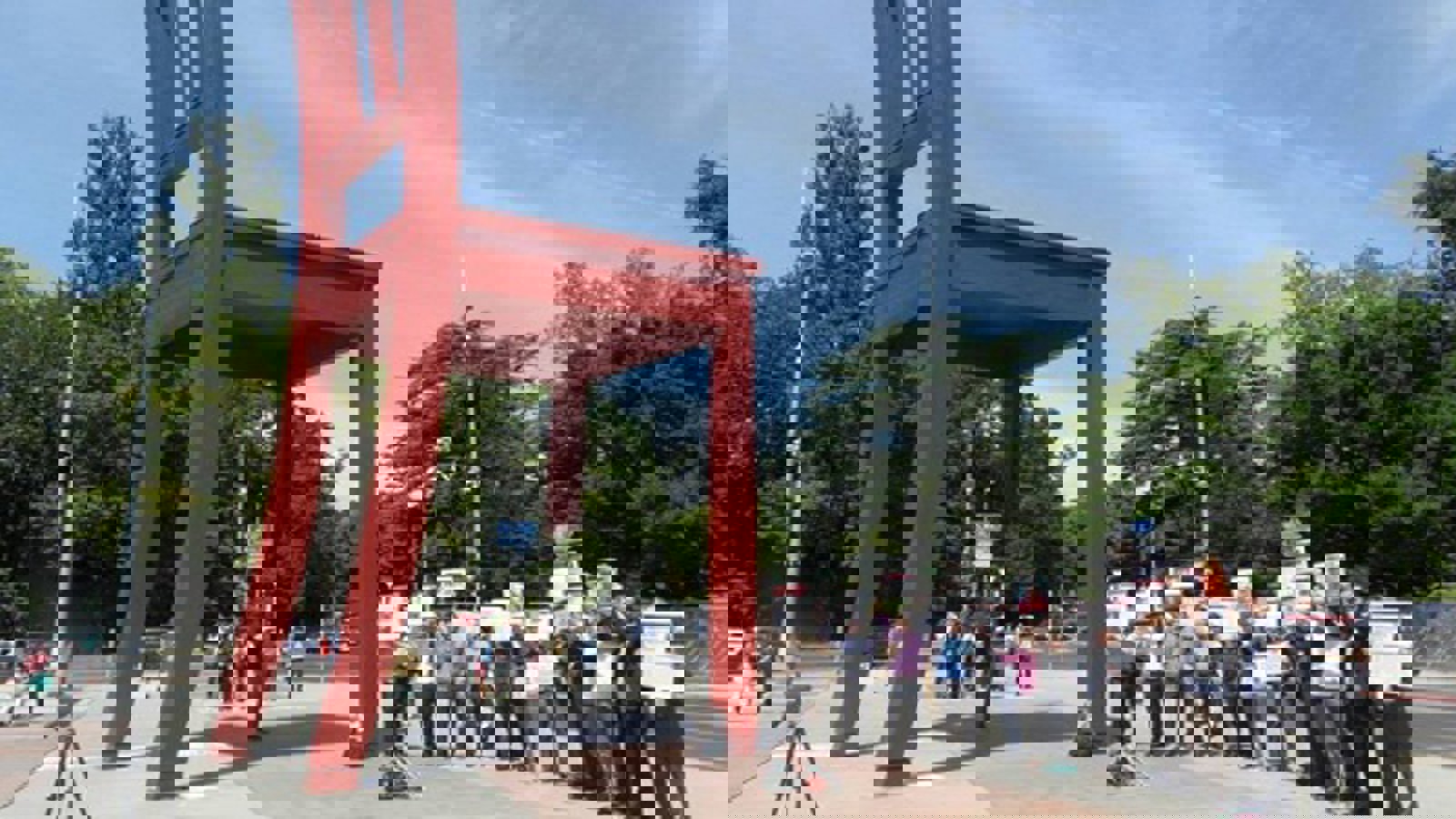 گزارش "جمعیت دفاع از حقوق بشر در آزربایجان ـ ارک" از تظاهرات آرام آزربایجانی ها در مقابل مقر سازمان ملل متحد در ژنو + تصاویر