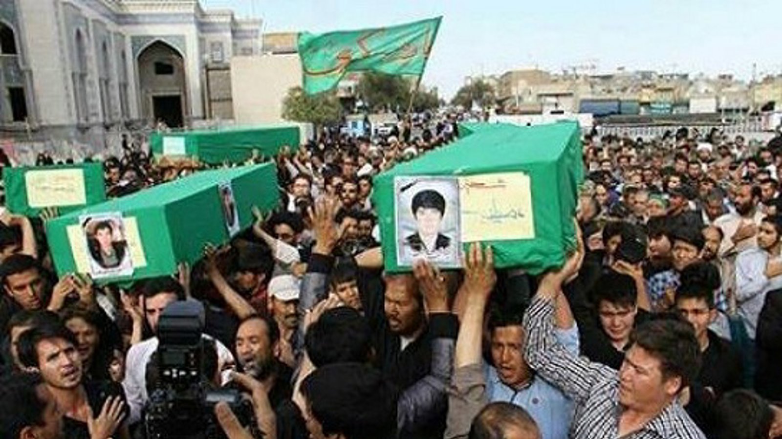 سازمان دیده‌بان حقوق بشر: ایران برخی از پناهجویان افغان را با تهدید و تشویق به جنگ سوریه می‌فرستد