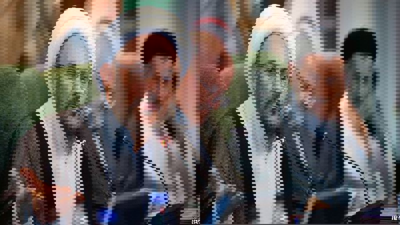 یونسی می‌گوید دولت برای تدریس زبان‌های محلی دستور داده است