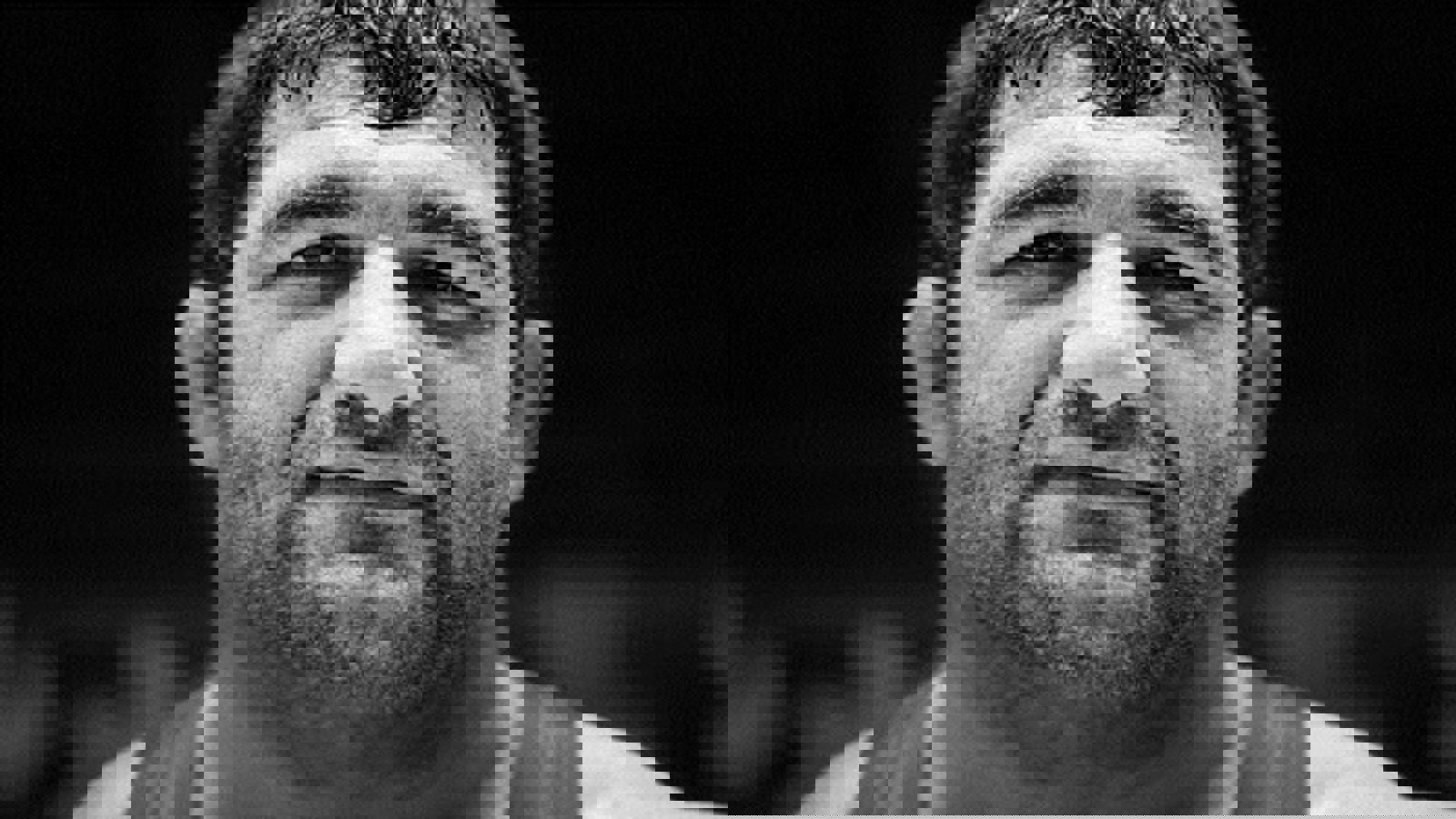 قاضی‌پور و  پزشکیان: پیگیر حق کُشی فدراسیون کشتی در قبال پهلوان آزربایجان هستیم