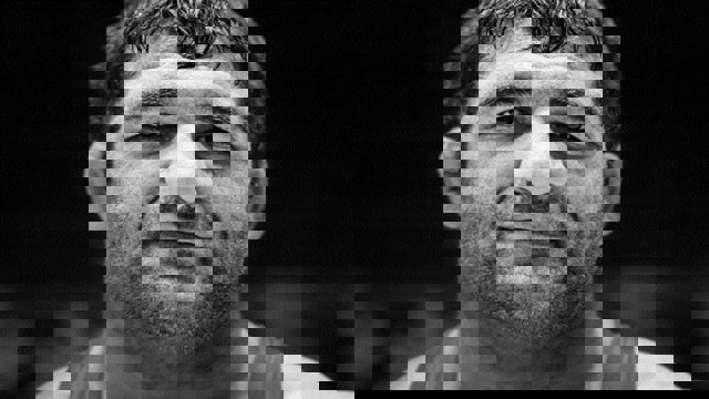 قاضی‌پور و  پزشکیان: پیگیر حق کُشی فدراسیون کشتی در قبال پهلوان آزربایجان هستیم