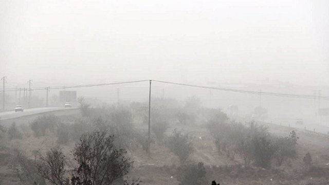 معاون رئیس جمهور ایران: غبار نمکی ''دریاچه اورمیه'' تبریز را تهدید می کند