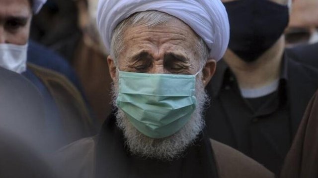 افشای زمین‌خواری هزار میلیارد تومانی امام جمعه تهران؛ انتقال باغ ۴۲۰۰ متری به شرکت کاظم صدیقی و پسران