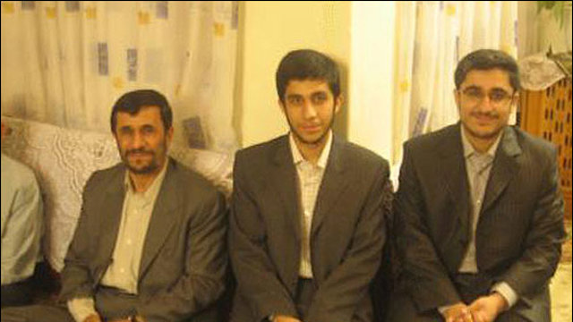 فرزند احمدی نژاد در آنکارا منتظر ویزای آمریکاست