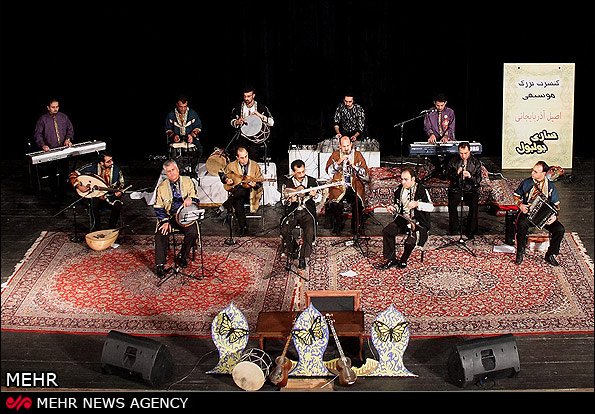 کنسرت بزرگ موسیقی اصیل آذربایجانی در اردبیل (تصاویر)