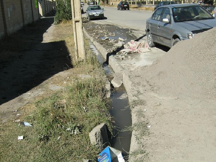 نابودی زیرساخت‌های شهرستان ورزقان در زلزله/ با ساخت واحدهای مسکونی ورزقان آباد نمی‌شود