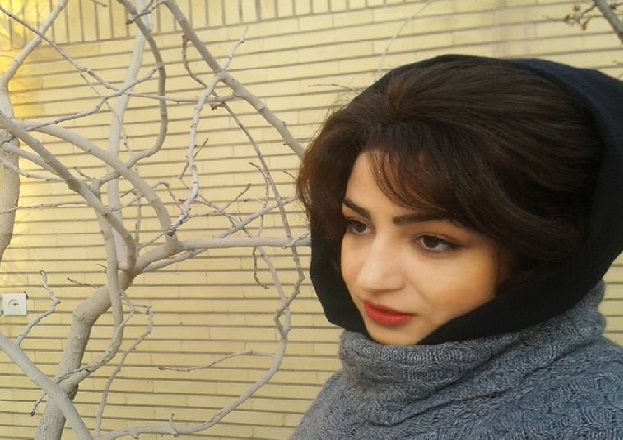خانم “سایا علی نژاد” از پایان نامه خود در خصوص زبان تُرکی آزربایجانی را به زبان ترکی دفاع نموده است