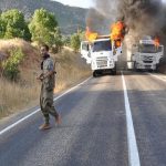 ۱۰ کامیون و اتوبوس ایرانی توسط تروریستهای پ ک ک در ترکیه آتش زده شدند
