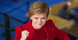 پارلمان اسکاتلند به رفراندوم مجدد استقلال از بریتانیا رای مثبت داد