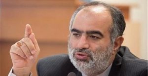 مشاور روحانی: کاندیداها باید مثل سگ از مجری مناظرات بترسند