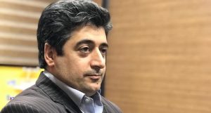 بازداشت طاهر نقوی توسط نیروهای امنیتی در شهر کرج و ضبط گوشی همراه کرامت روح...