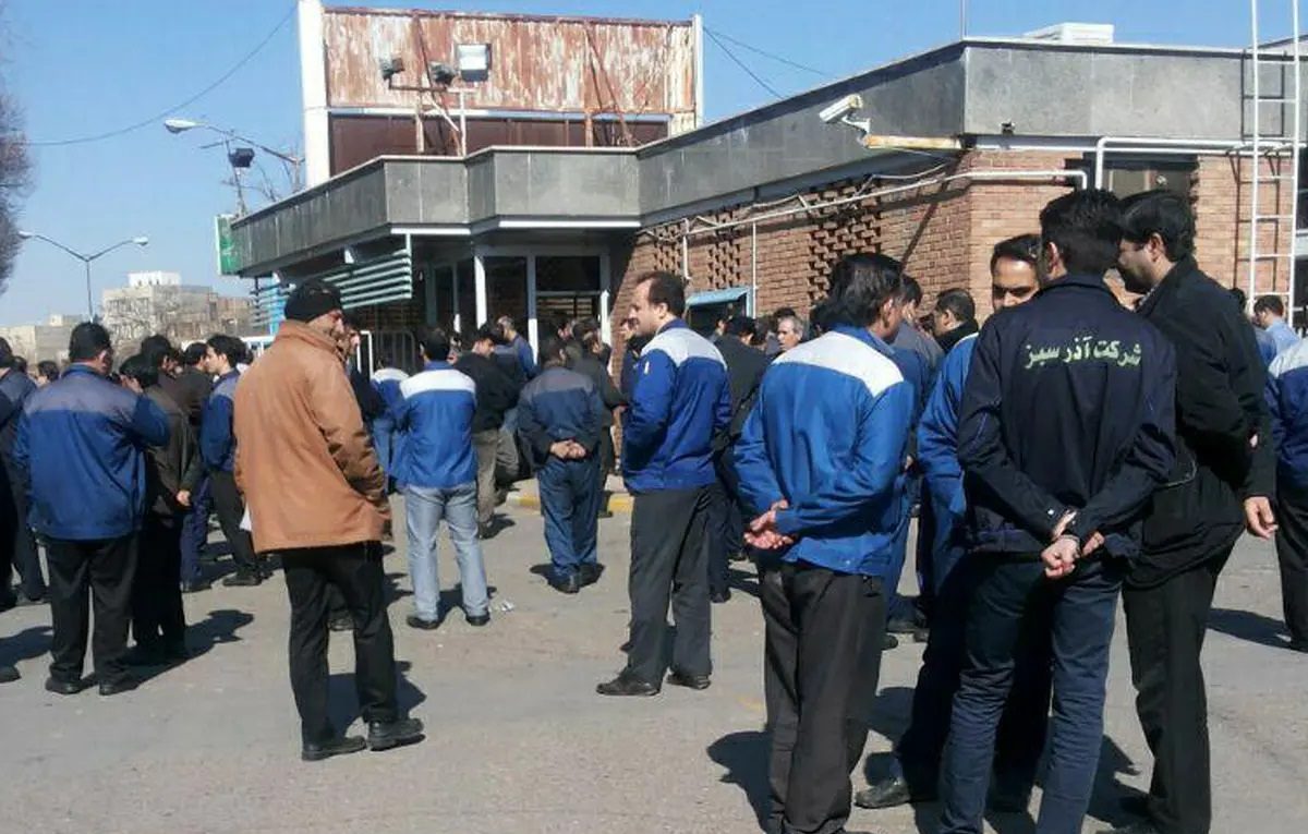 کارگران ماشین سازی تبریز در دومین روز اعتصاب/ به دستور مدیریت کارخانه تا بعد از انتخابات تعطیل  شد