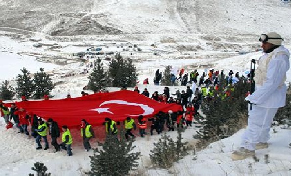 یاد شهدای قشون عثمانی در ساری قمیش گرامی داشته شد