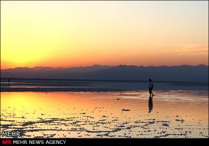 مشاور وزیر نیرو:متوسط آب تجدید پذیر حوضه دریاچه اورمیه 22 درصد کاهش داشت