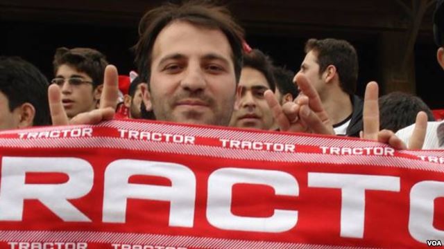 انتقال اکبر مهاجری و ۵ تن دیگر به زندان مرکزی تبریز