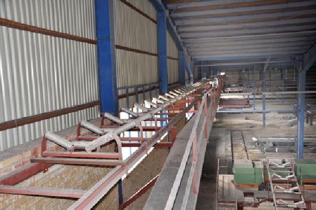 یزدانی اعلام کرد؛ 45 درصد واحدهای صنعتی آذربایجان غربی تعطیل و بقیه نیمه تعطیل هستند