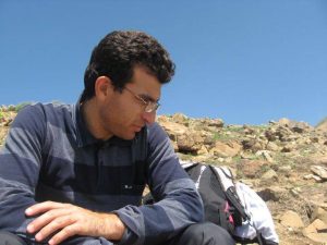 نجات ۲۱ آذر و حق طلاق سیاسی