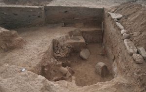 کشف اثر انگشت ۷۰۰۰ ساله در همدان آزربایجان (+عکس)