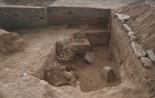 کشف اثر انگشت ۷۰۰۰ ساله در همدان آزربایجان (+عکس)