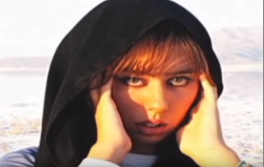 آهنگ خانم سارا کورال در خصوص وضعیت دریاچه اورمیه – ویدئو