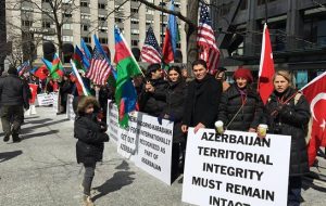 تجمع آزربایجانی های مقیم شیکاگو در حمایت از آزادی قره‌باغ ــ تصاویر